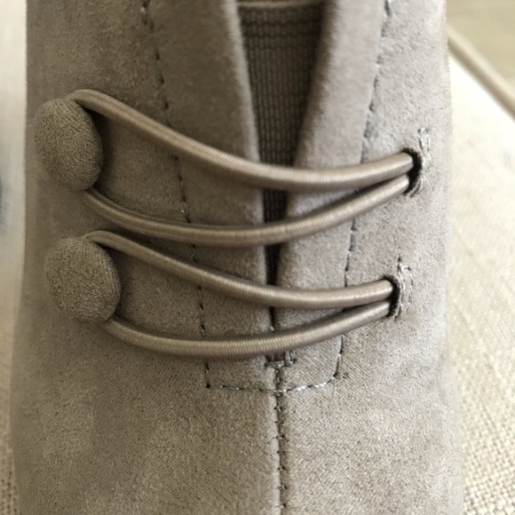 Apt. 9 high heel boots - Picture 2 of 8